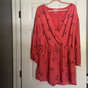 Arizona flows sleeve romper reposh